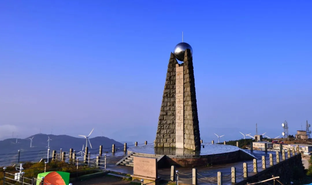 SCI二区论文的第二作者 Jiahao Hu